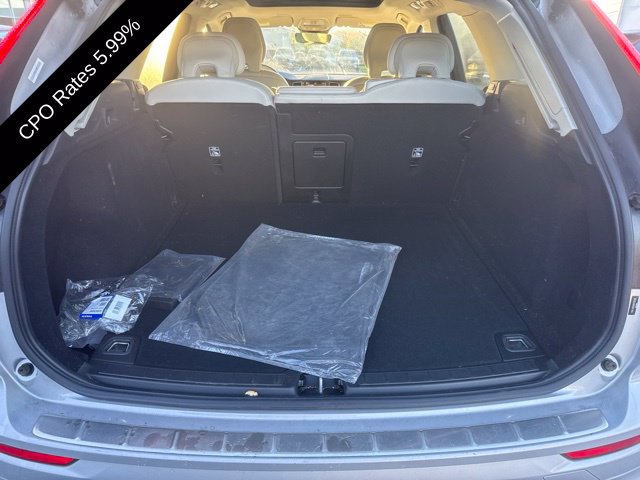 Certified 2024 Volvo XC60 B5 Core w/ Protection Package Premier AWD/4WD image 13