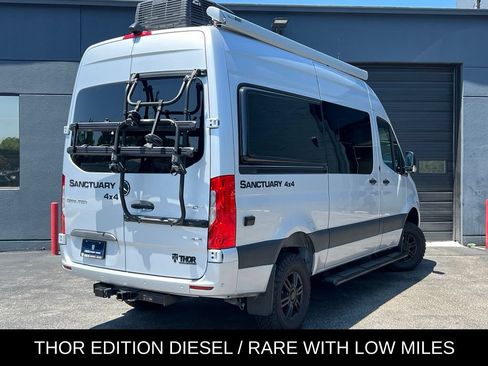 Used 2022 Mercedes-Benz Sprinter 2500 image 5