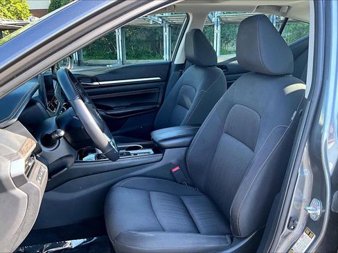 Used 2023 Nissan Altima 2.5 SV w/ SV Premium Package AWD/4WD image 24