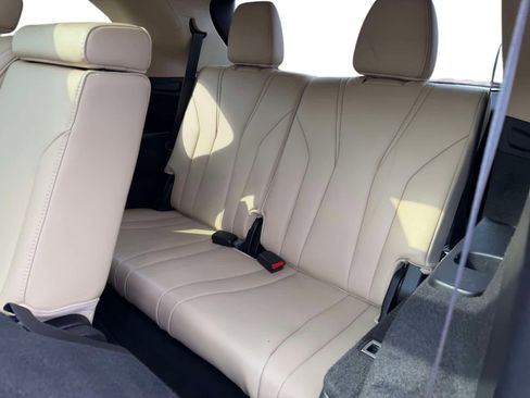 Used 2023 Acura MDX SH-AWD w/ Technology Package image 15