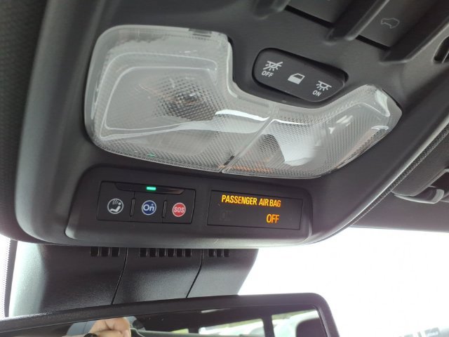 New 2026 GMC Canyon AT4 w/ Technology Plus Package AWD/4WD image 39