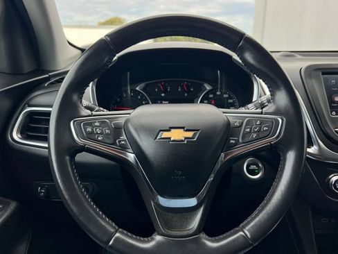 Used 2021 Chevrolet Equinox LT FWD image 26