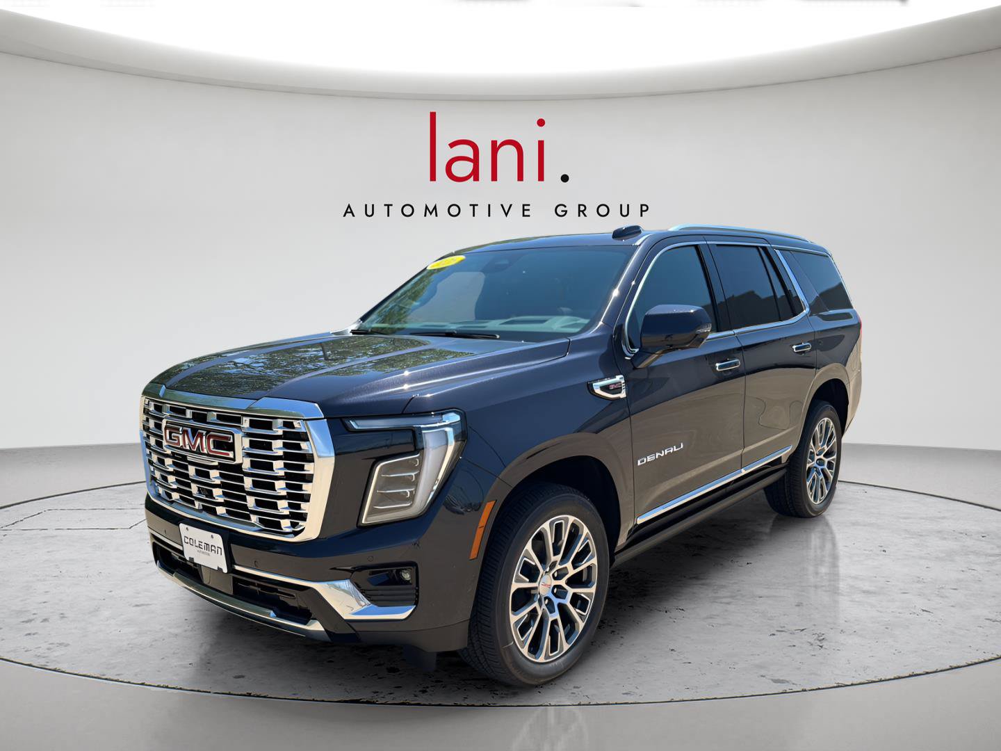 New 2026 GMC Yukon Denali w/ Denali Reserve Package AWD/4WD image 1