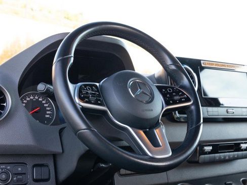 Used 2021 Mercedes-Benz Sprinter 4500 w/ Parking Package image 14