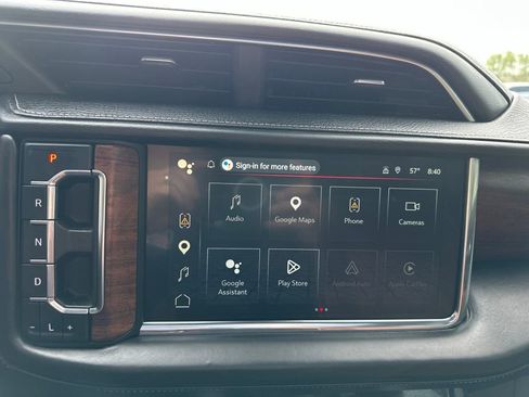 Certified 2023 GMC Yukon XL Denali Ultimate AWD/4WD image 3