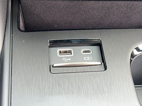 Certified 2025 Lexus ES 350 w/ Premium Package image 20