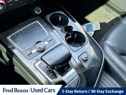 Used 2019 Audi Q7 3.0T Premium Plus image 18