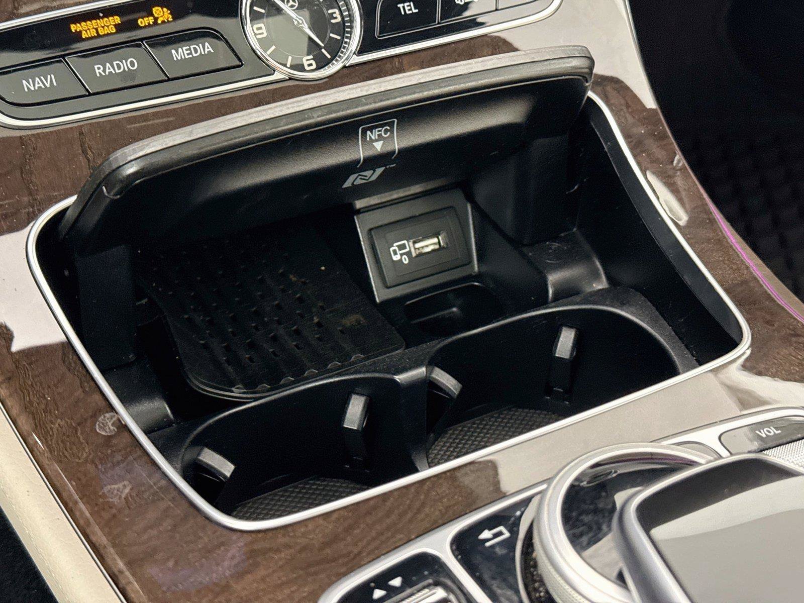 Used 2019 Mercedes-Benz E 300 image 28