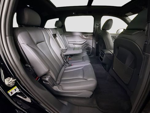 Used 2021 Audi Q7 2.0T Premium Plus image 23