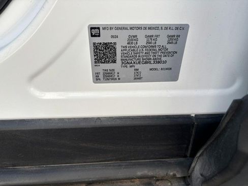 Used 2024 Chevrolet Equinox LT AWD/4WD image 22