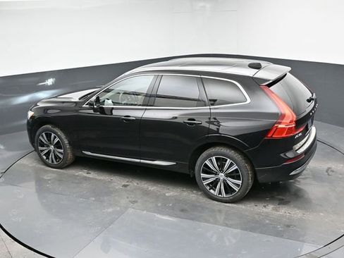 Used 2023 Volvo XC60 B5 Plus w/ Climate Package image 39