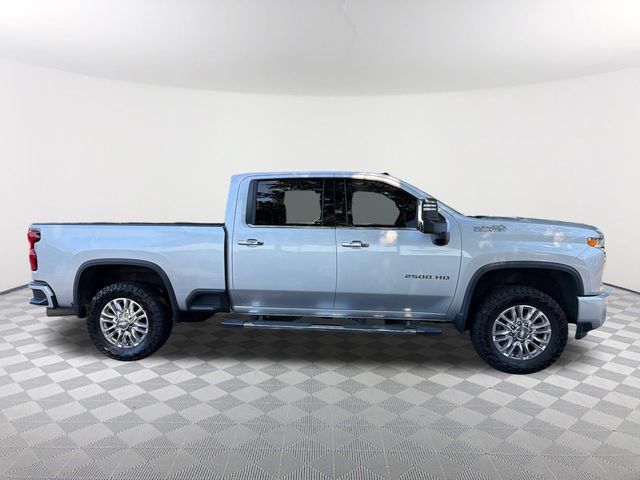 Used 2022 Chevrolet Silverado 2500 High Country AWD/4WD image 4