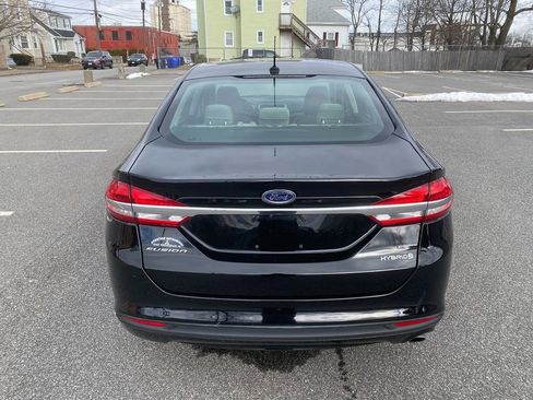 Used 2018 Ford Fusion S image 6