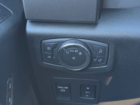 Used 2020 Ford F150 XLT w/ Equipment Group 302A Luxury image 19