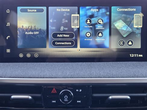 New 2026 Nissan Kicks SV image 15