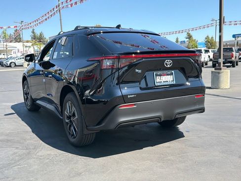New 2026 Toyota bZ FWD image 8