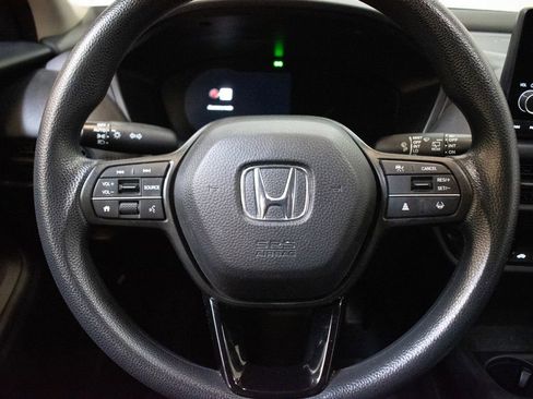 Used 2023 Honda HR-V LX image 11
