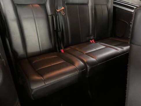 Used 2015 Ford Expedition Limited w/ Equipment Group 301A image 31