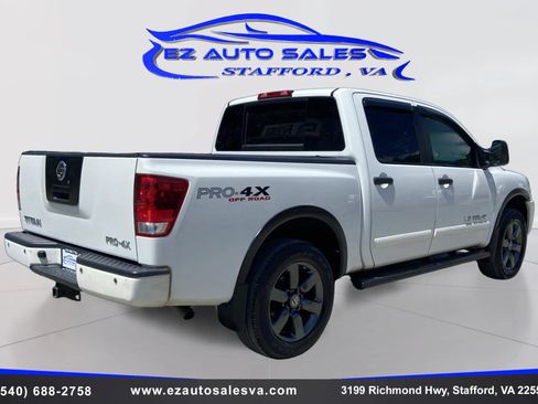 Used 2012 Nissan Titan PRO-4X AWD/4WD image 5