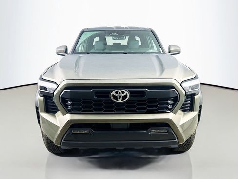 Used 2024 Toyota Tacoma TRD Off-Road AWD/4WD image 2