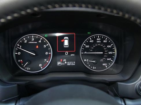 Used 2025 Subaru Forester Limited image 21