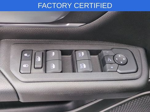 Certified 2025 RAM 1500 Big Horn AWD/4WD image 14