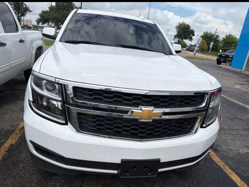Used 2015 Chevrolet Tahoe LT RWD image 4