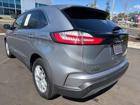 Certified 2024 Ford Edge SEL image 4