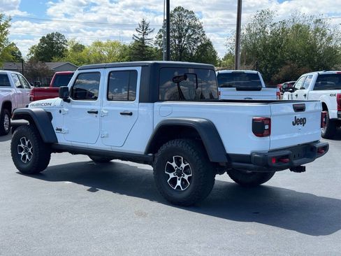 Used 2022 Jeep Gladiator Rubicon w/ LED Lighting Group AWD/4WD image 6
