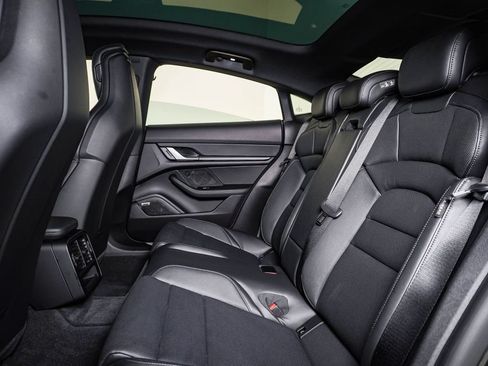 Certified 2025 Porsche Taycan AWD/4WD image 17
