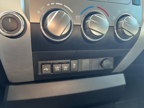 Used 2021 Toyota Tundra SR5 image 34