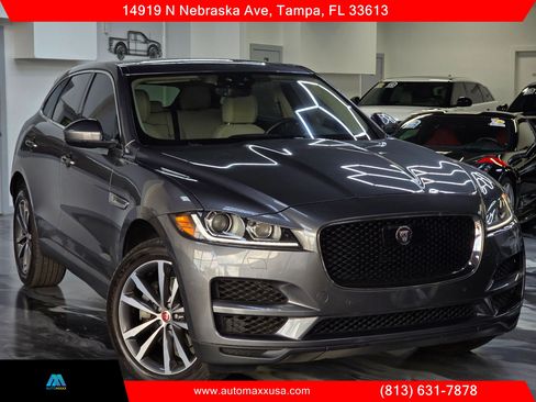 Used 2019 Jaguar F-PACE Prestige AWD/4WD image 2