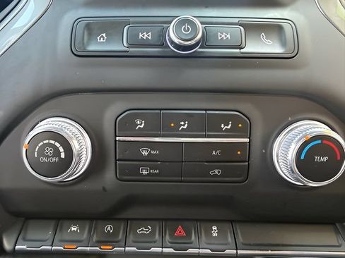 Used 2023 GMC Sierra 1500 Pro w/ Pro Value Package AWD/4WD image 24
