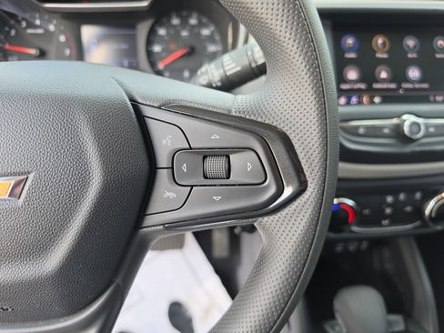 Certified 2021 Chevrolet TrailBlazer LS FWD image 31