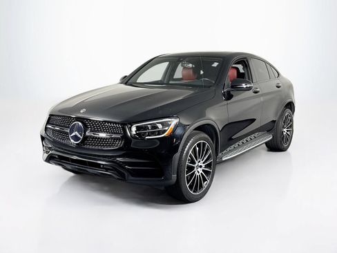 Used 2020 Mercedes-Benz GLC 300 4MATIC Coupe image 1