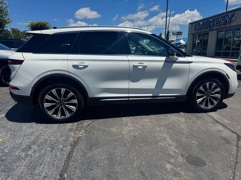 Used 2020 Lincoln Corsair Reserve AWD/4WD image 6