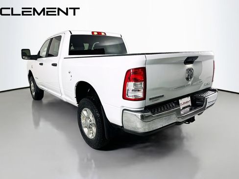 Used 2023 RAM 2500 Big Horn w/ Cold Weather Group AWD/4WD image 10