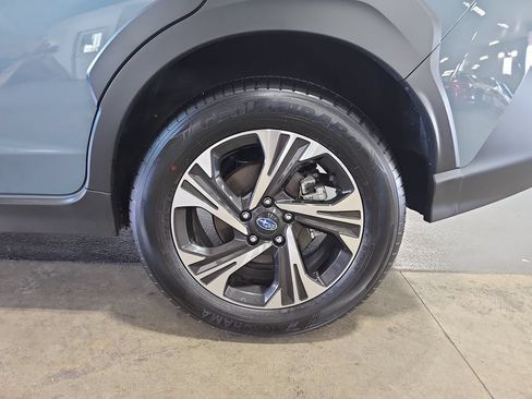 Used 2025 Subaru Crosstrek 2.5i Premium AWD/4WD image 47