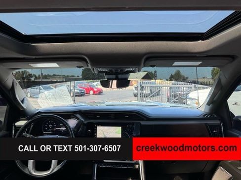 Used 2024 GMC Sierra 2500 Denali w/ Denali Reserve Package AWD/4WD image 6