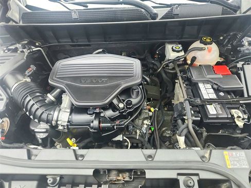 Used 2018 GMC Acadia SLT image 42