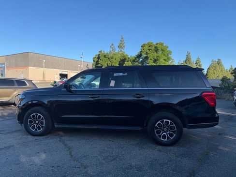Certified 2024 Ford Expedition Max XLT AWD/4WD image 2