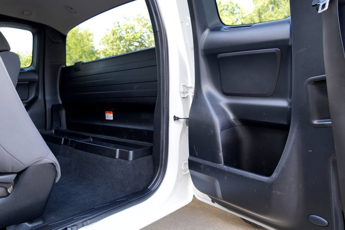 Used 2022 Toyota Tacoma SR RWD image 12