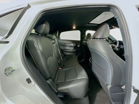 Used 2025 INFINITI QX55 Essential AWD/4WD image 29