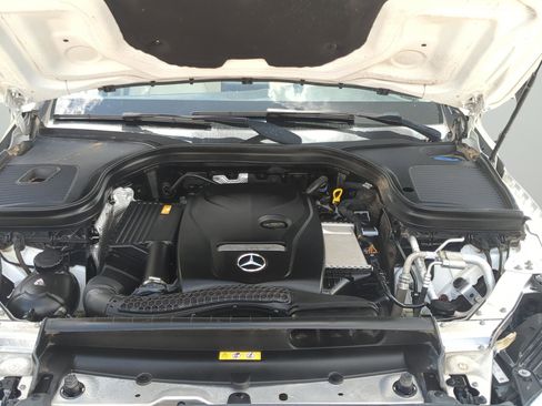 Used 2019 Mercedes-Benz GLC 300 image 23