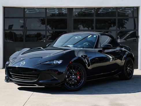 Used 2016 MAZDA MX-5 Miata Club w/ Brembo/BBS Package RWD image 1