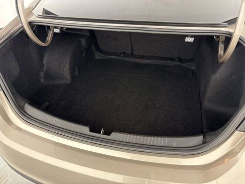 Used 2023 Chevrolet Malibu LT image 20