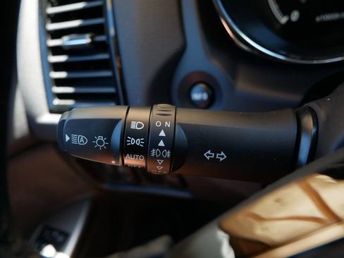 Used 2025 Mitsubishi Outlander Sport SE AWD/4WD image 19