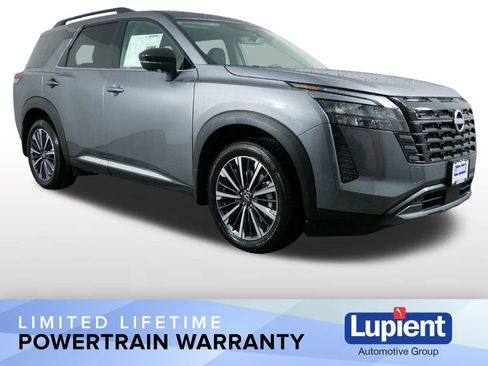 New 2026 Nissan Pathfinder Platinum AWD/4WD image 2