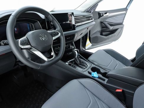 New 2026 Volkswagen Jetta SEL FWD image 19