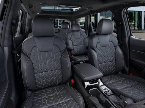 New 2025 Kia Telluride SX Prestige X-Pro image 15